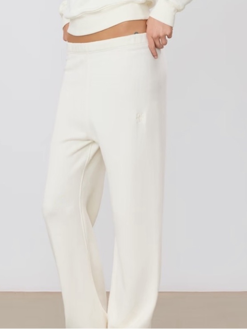 Eterne Cream sweatPants. NWOT - Picture 4 of 8